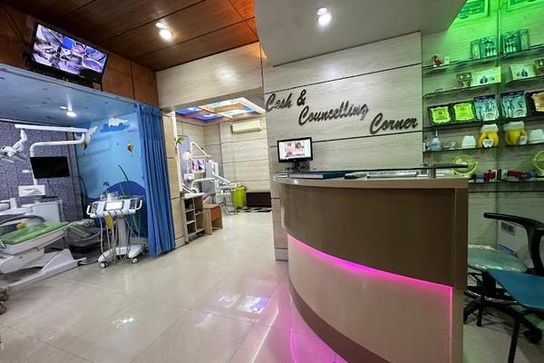 Decent specialized Dental Care, Khulna